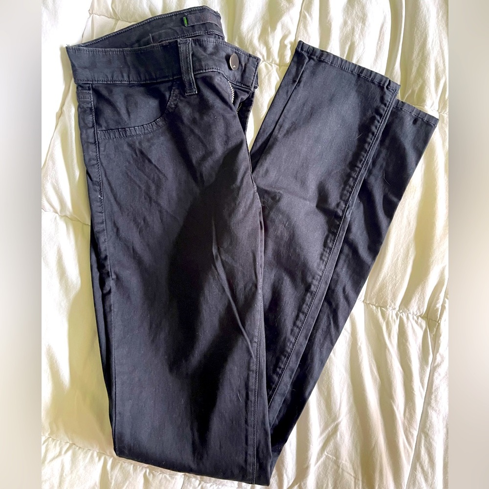j brand charcoal size 25 low rise tight coated skinny jean